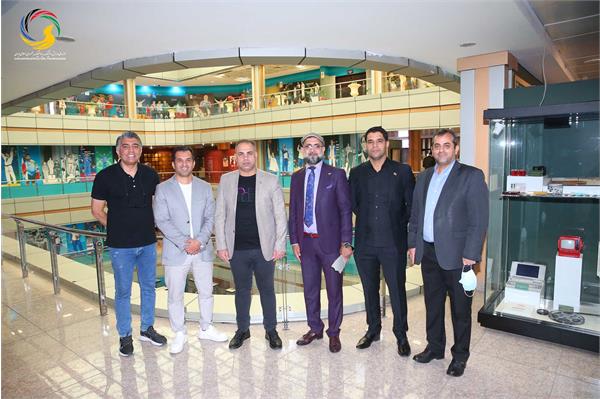 بازدید رئیس فدراسیون تنیس عراق از موزه ملی ورزش، المپیک، پارالمپیک