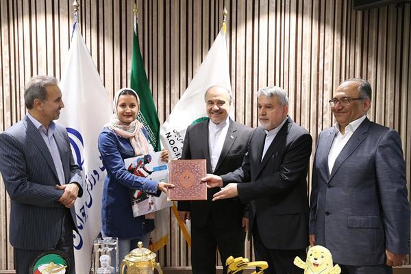 مراسم اهدا مدال و کاپ افتخارآفرینان ورزش کشور به موزه المپیک و پارالمپیک پارت اول