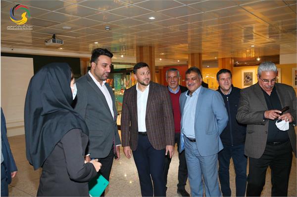 بازدید ایوان تیخن رئیس فدراسیون دو و میدانی بلاروس از موزه ملی ورزش، المپیک، پارالمپیک