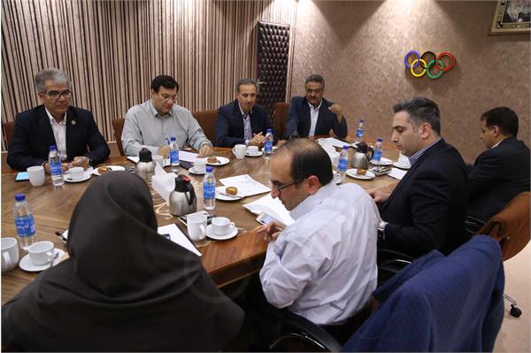 کمیسیون مدیریت و برنامه ریزی