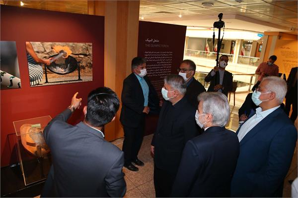 آئین رونمایی از تندیس پنج نفر از  مدال آوران تاریخ المپیک،پارالمپیک و شهدای ورزش کشور