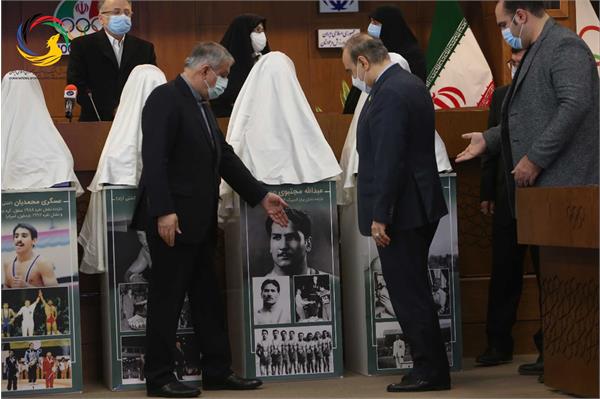 رونمایی از 5 تندیس قهرمانان ورزش کشور 9 دی 1399