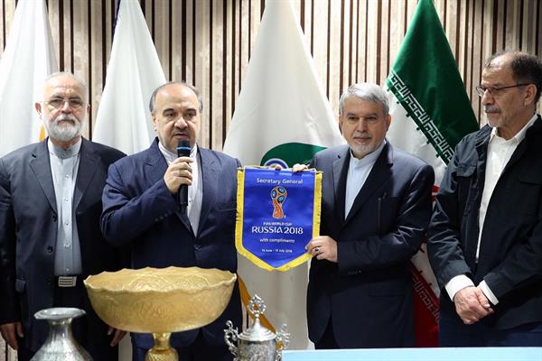 مراسم اهدا مدال و کاپ افتخارآفرینان ورزش کشور به موزه المپیک و پارالمپیک پارت دوم