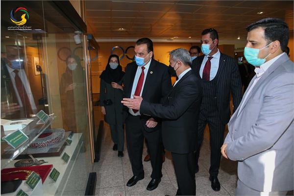 بازدید وزیر و رئیس کمیته ملی المپیک افغانستان و هیئت همراه از موزه ملی ورزش،المپیک،پارالمپیک