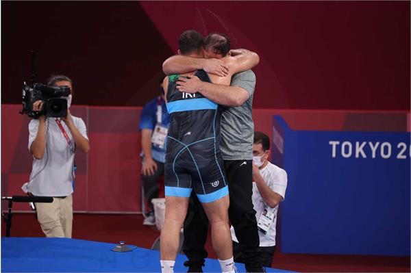 امیرحسین زارع