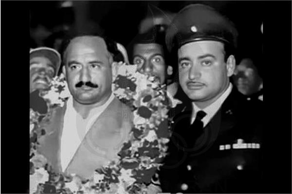 محمد آهنچی _ عکس