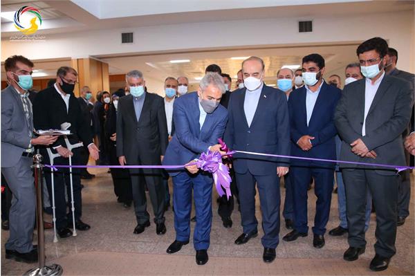 آئین رونمایی از سردیس ده نفر از قهرمانان تاریخ المپیک و پارالمپیک