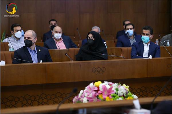 مراسم رونمایی از سردیس پنج تن از قهرمانان ورزش کشور