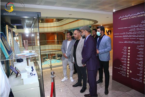 بازدید دکتر صفا صاحب نیف رئیس فدراسیون تنیس عراق از موزه ملی ورزش، المپیک، پارالمپیک
