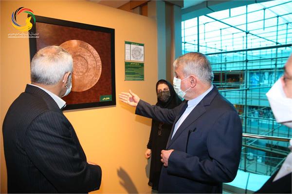 بازدید معاون وزارت تعاون، کار و رفاه اجتماعی از موزه ملی ورزش المپیک و پارالمپیک