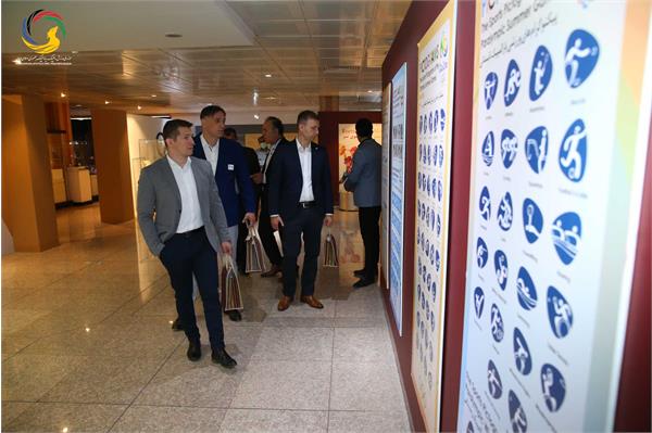 بازدید پیتر باچا عضو مجارستانی هیئت رئیسه اتحادیه جهانی کشتی از موزه ملی ورزش، المپیک، پارالمپیک