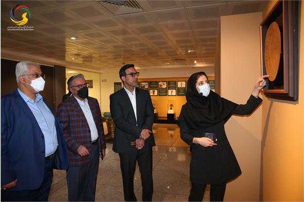 بازدید ریاست اتاق بازرگانی ایران و قطر از موزه ملی ورزش، المپیک، پارالمپیک