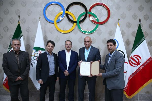 مراسم اهدا کاپ افتخارآفرینان ورزش راگبی و بازدید از موزه ملی ورزش،المپیک و پارالمپیک