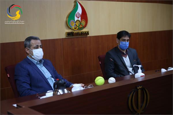 اهدایی انجمن بیس بال و سافت بال به موزه ملی ورزش،المپیک،پارالمپیک