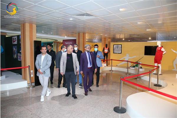 بازدید دکتر صفا صاحب نیف رئیس فدراسیون تنیس عراق از موزه ملی ورزش، المپیک، پارالمپیک