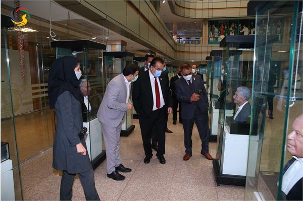 بازدید وزیر و رئیس کمیته ملی المپیک افغانستان و هیئت همراه از موزه ملی ورزش،المپیک،پارالمپیک