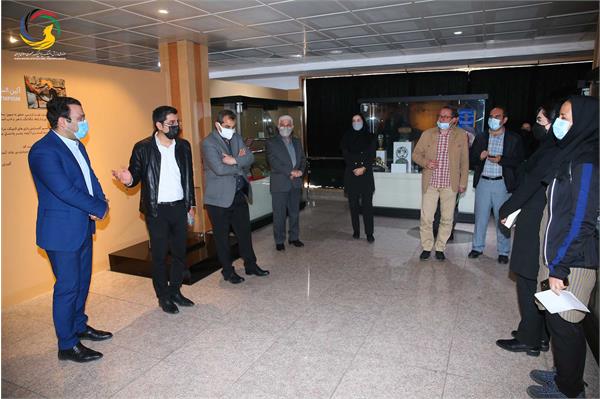 بازدید جمعی از کارشناسان دانشگاه صنعتی امیر کبیر از موزه ملی ورزش، المپیک، پارالمپیک