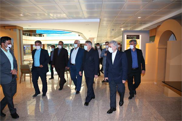 آئین رونمایی از تندیس پنج نفر از  مدال آوران تاریخ المپیک،پارالمپیک و شهدای ورزش کشور