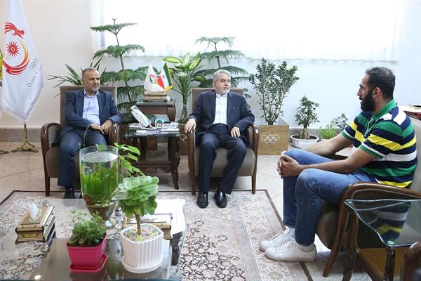 اهدا مدال و لباس حامد حدادی به موزه ورزش،المپیک،پارالمپیک