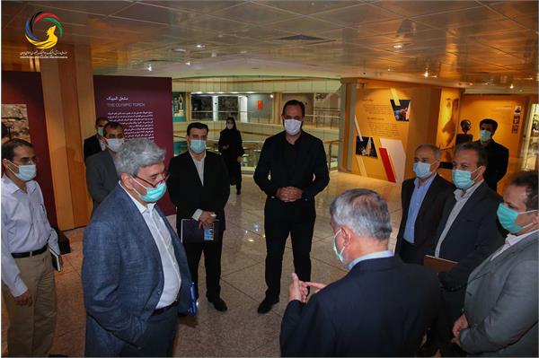بازدید قائم مقام ریاست دانشگاه آزاد دکتر جمشید صباغ زاده در واحد علوم تحقیقات از موزه ملی ورزش