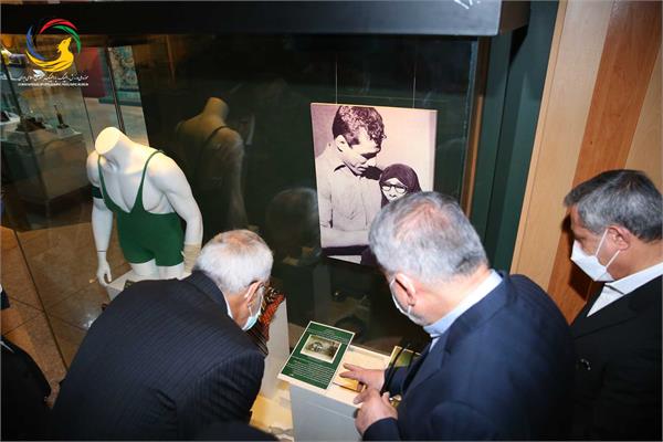 بازدید معاون وزارت تعاون، کار و رفاه اجتماعی از موزه ملی ورزش المپیک و پارالمپیک