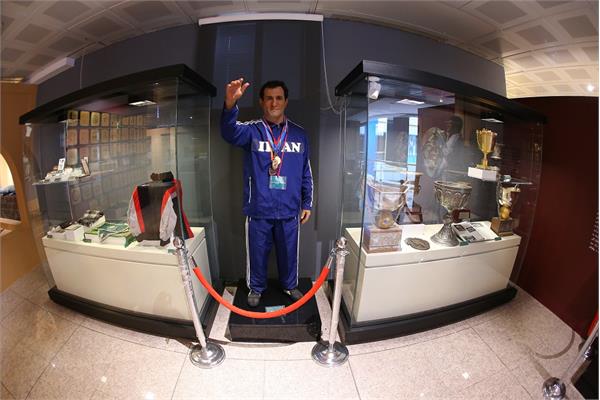 عبداله موحد اردبیلی