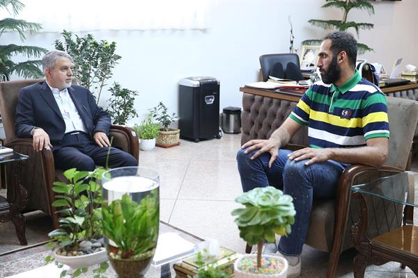 اهدا مدال و لباس حامد حدادی به موزه ورزش،المپیک،پارالمپیک