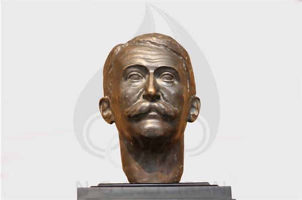 سردیس برنزی بارون پیر دو کوبرتن Pierre de Coubertin