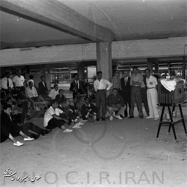 سالن پخش مسابقات از تلویزیون در بازی های المپیک 1960 رم، ایتالیا