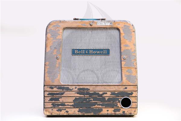 دستگاه آپارات فیلم (Bell&Howell) همراه با بلندگو