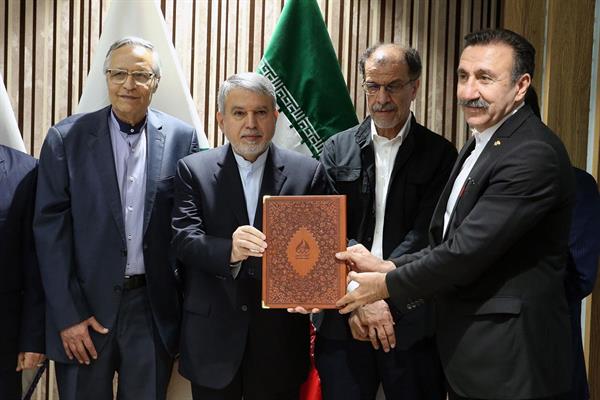 مراسم اهدا مدال و کاپ افتخارآفرینان ورزش کشور به موزه المپیک و پارالمپیک پارت دوم