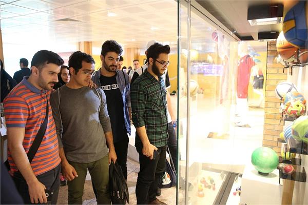 بازدید دانشجویان تربیت بدنی از موزه ملی ورزش،المپیک و پاراالمپیک