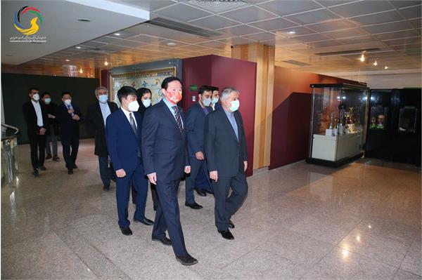 بازدید سفیر کشور چین و هیئت همراه از موزه ملی ورزش، المپیک، پارالمپیک