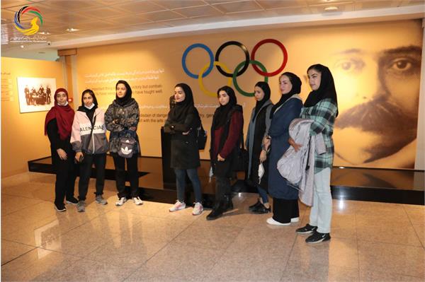 بازدید نخبگان دانشکده فنی و حرفه ای شریعتی از موزه ملی ورزش، المپیک، پارالمپیک