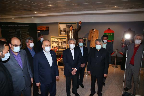 آئین رونمایی از تندیس پنج نفر از  مدال آوران تاریخ المپیک،پارالمپیک و شهدای ورزش کشور