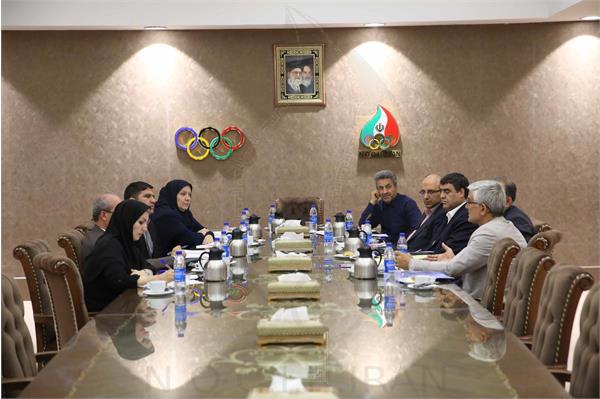 کمیسیون آموزش