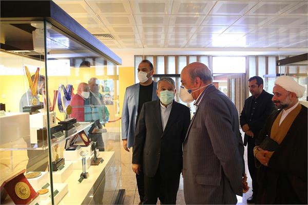 دکتر گودرزی