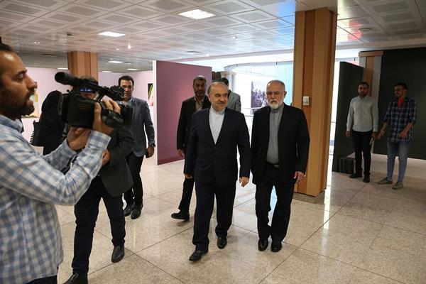 مراسم اهدا مدال و کاپ افتخارآفرینان ورزش کشور به موزه المپیک و پارالمپیک پارت دوم