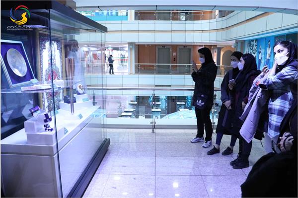 بازدید نخبگان دانشکده فنی و حرفه ای شریعتی از موزه ملی ورزش، المپیک، پارالمپیک