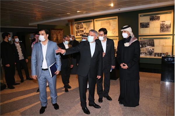 Qatar Olympic Museum Director Meets Iranian Counterpart