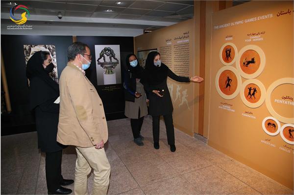 بازدید جمعی از کارشناسان دانشگاه صنعتی امیر کبیر از موزه ملی ورزش، المپیک، پارالمپیک