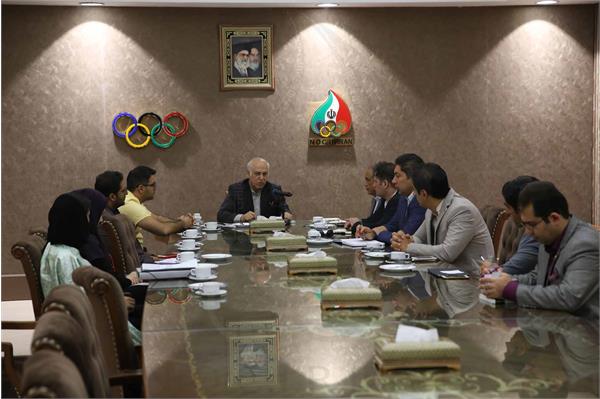 کمیسیون بازاریابی و توسعه منابع