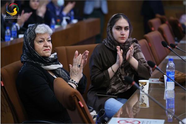 مراسم تجلیل از پیشکسوتان بوکس ایران و رونمایی از سردیس ماسیس هامبارسومیان