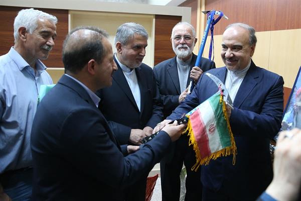 مراسم اهدا مدال و کاپ افتخارآفرینان ورزش کشور به موزه المپیک و پارالمپیک پارت دوم