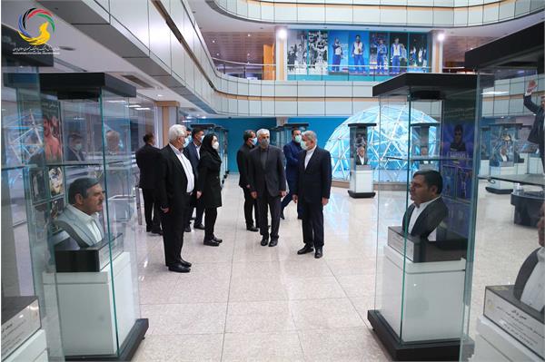 بازدید دکتر حمید سجادی وزیر ورزش و جوانان از موزه ملی ورزش، المپیک، پارالمپیک
