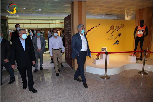 بازدید قائم مقام ریاست دانشگاه آزاد دکتر جمشید صباغ زاده در واحد علوم تحقیقات از موزه ملی ورزش