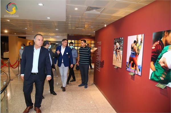 بازدید پیتر باچا عضو مجارستانی هیئت رئیسه اتحادیه جهانی کشتی از موزه ملی ورزش، المپیک، پارالمپیک