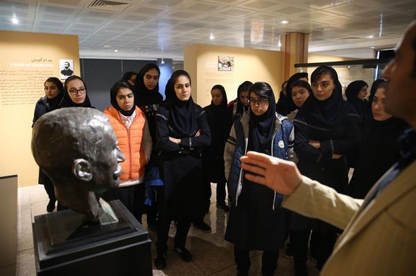 بازدید کنندگان موزه ملی ورزش، المپیک و پارالمپیک در آذر ماه پارت 1