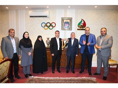 Taekwondo Asian Games Medalist Donates Medal to Olympic Museum