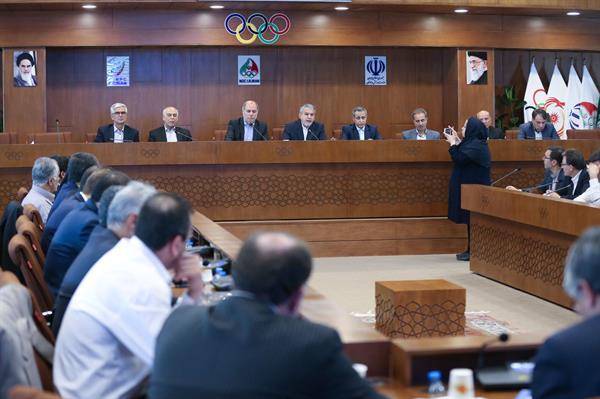 بازدید مدیران کل تربیت بدنی سراسر کشور از موزه و نشست صمیمی با ریاست کمیته ملی المپیک